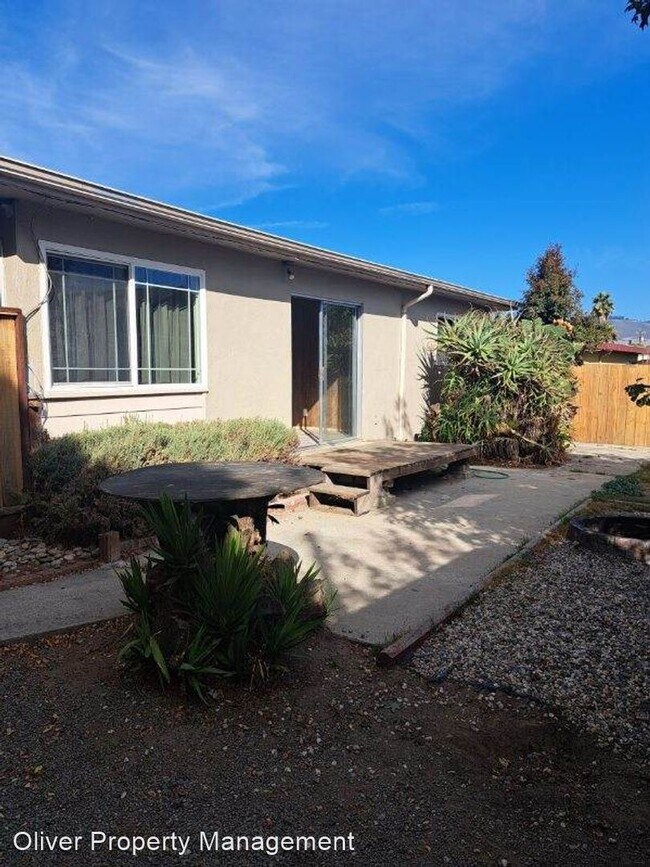 Building Photo - 3 br, 1 bath House - 596 Green Valley Rd