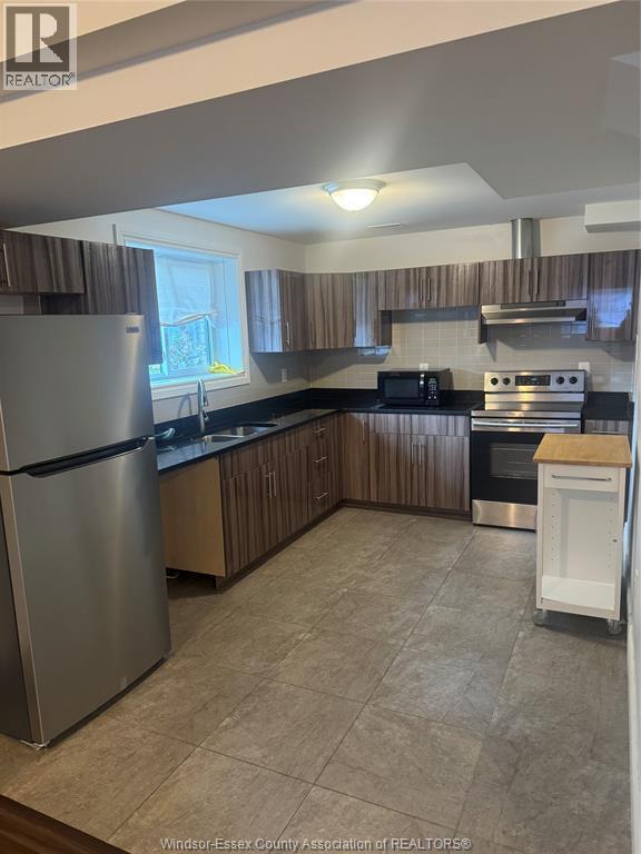 Photo du bâtiment - 1237 Eastlawn