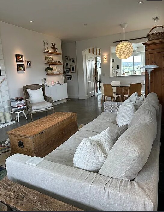 Foto del edificio - 465 S 1st St