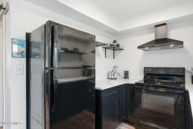 Foto del edificio - 4630 N 68th St