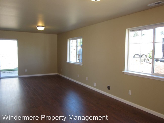 Building Photo - 2160 Siddle Loop