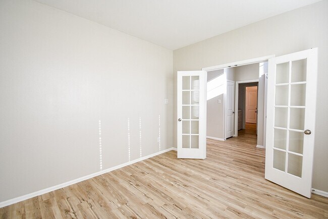 Foto del edificio - 3716 Vail Spgs Dr