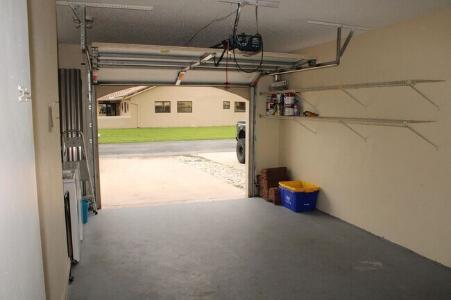 Building Photo - 21541 Altamira Ave