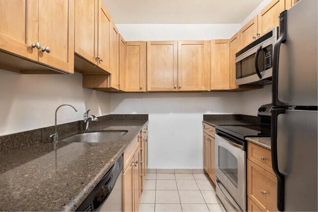 Foto del edificio - 402 E 90th St