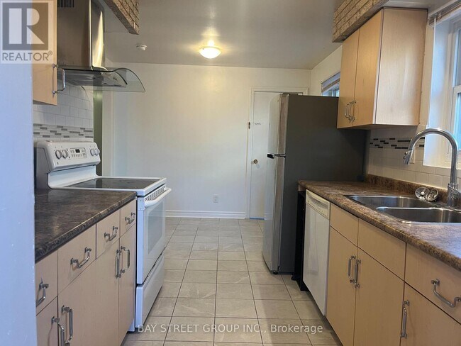 Building Photo - 3420 Galena Crescent