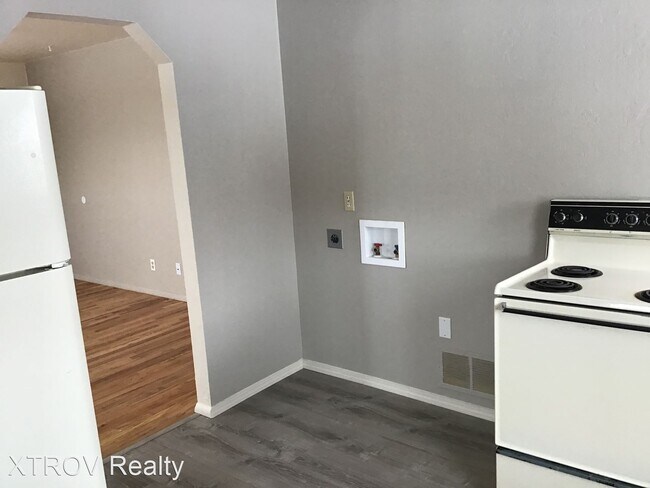 Foto del edificio - 2 br, 1 bath House - 550 East Montezuma Ave.