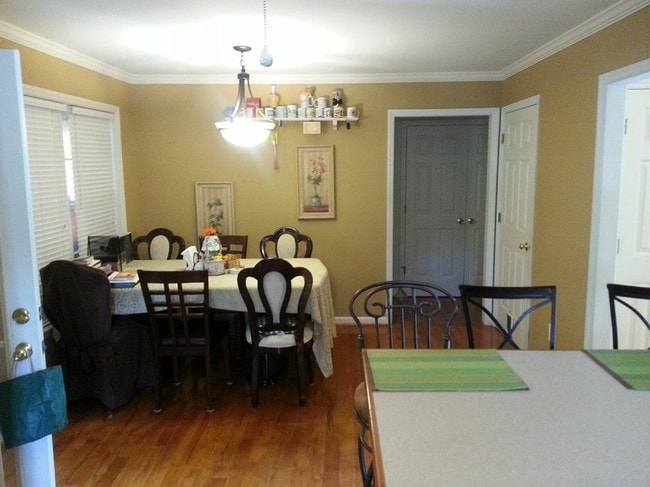Building Photo - 4072 Clinard Ave