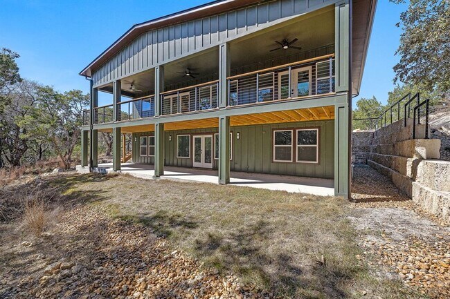 Foto del edificio - 3013 Clark Ave