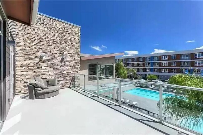 Foto del edificio - 5953 Larkstone Lp