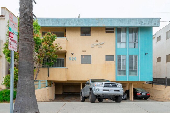 Foto del edificio - 928 4th St
