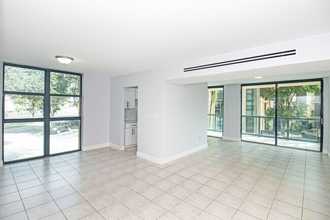 Foto del edificio - 11780 SW 18th St