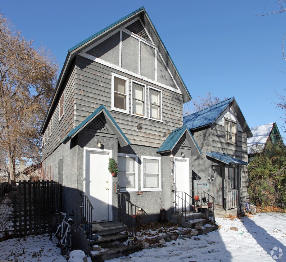 Primary Photo - 421-423 S 13th St