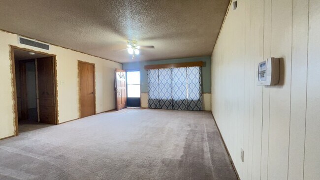 Foto del edificio - Pet Friendly!!! 3 Bedroom/ 2 Bathroom, Wat...