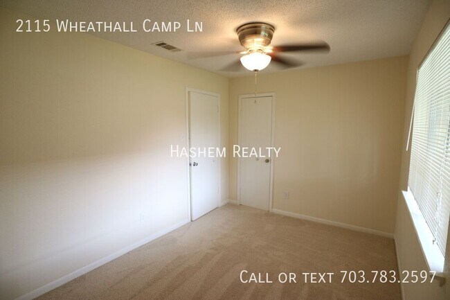 Foto del edificio - 2115 Wheathall Camp Ln
