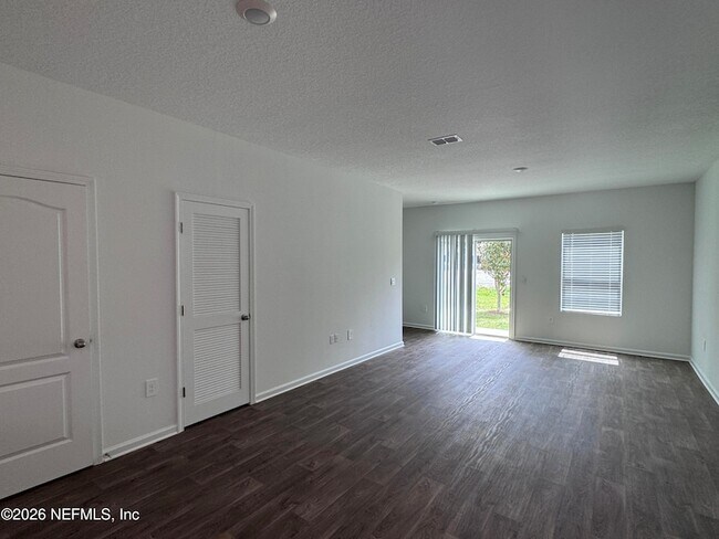 Foto del edificio - 9048 Alpine Aster Rd