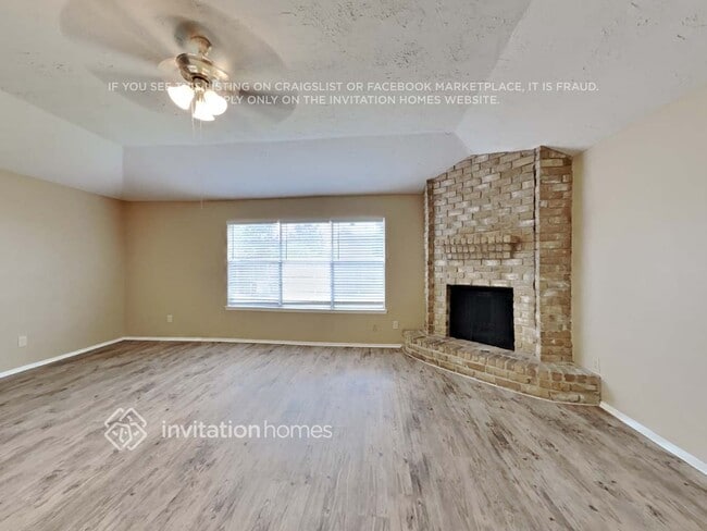 Building Photo - 2818 Mayflower Landing Ct