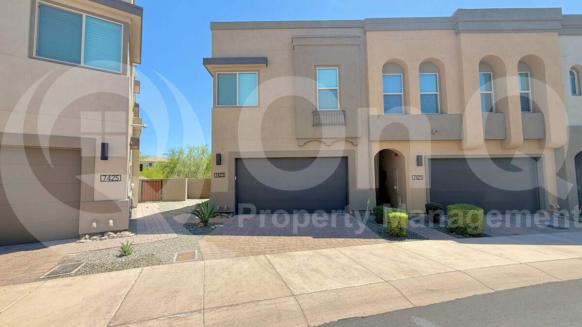 Primary Photo - 7423 E Paraiso Dr