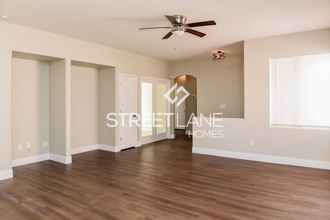 Building Photo - REDUCED PRICE!
