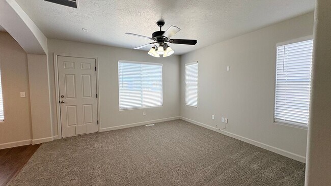 Building Photo - Just remodeled!! Four Bedroom! With basement!!