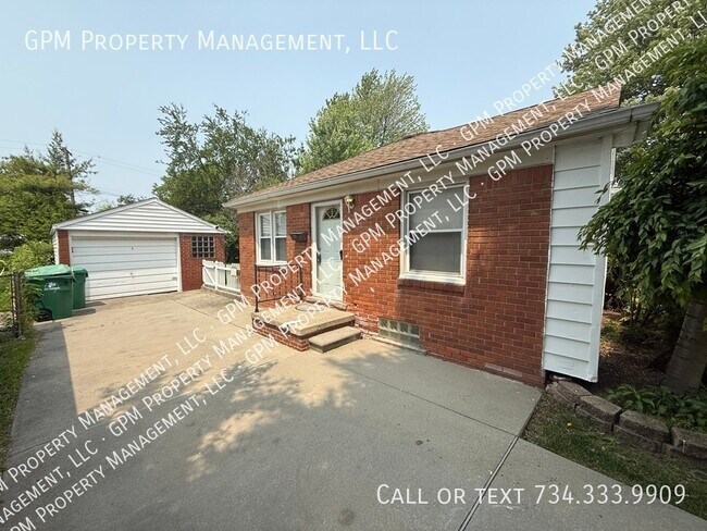 Foto del edificio - 23825 Rosalind Ave