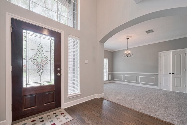 Building Photo - 223 Owens Park Dr