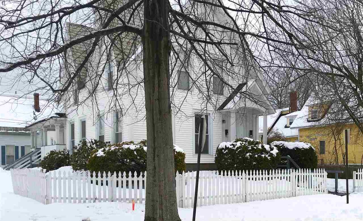 Primary Photo - 21 Walnut St