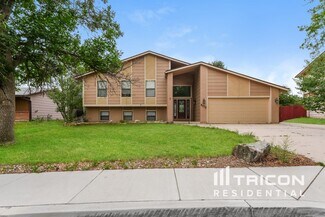 Building Photo - 4875 Old Farm Cir W