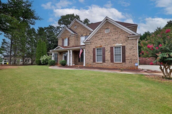 Building Photo - 12595 Crabapple Chase Dr