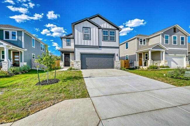 Building Photo - 3208 Canyon River Ln