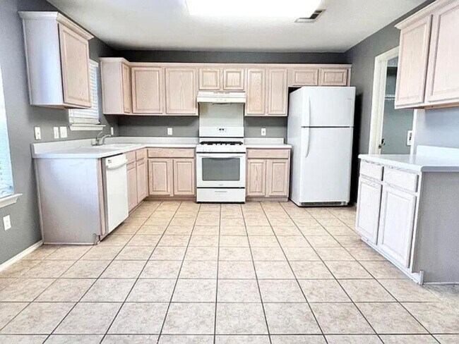Foto del edificio - 3518 Rock Shelf Ln
