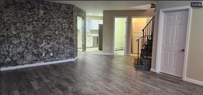 Foto del edificio - 100 Sandpiper Ln