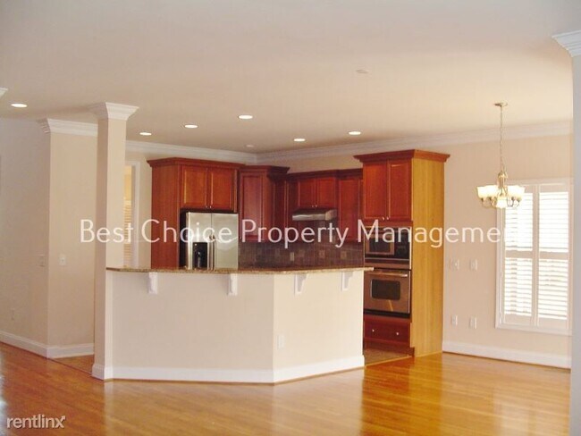 Building Photo - 4 br, 2.5 bath House - 125 Farm Mill Cir
