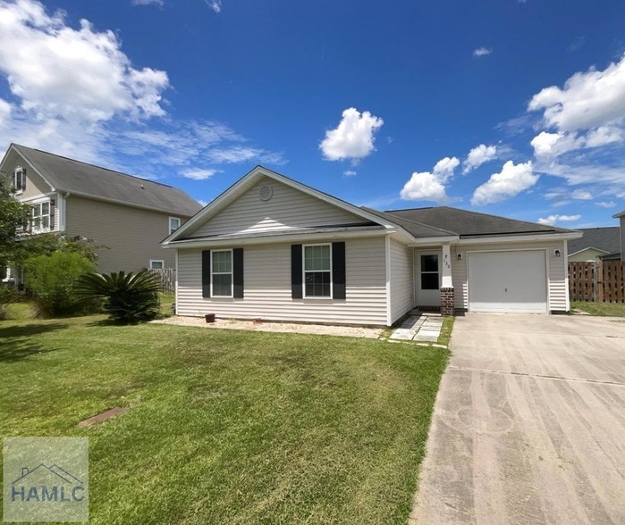 Primary Photo - 130 Willow Oak Dr