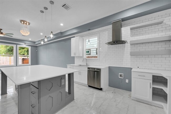 Foto del edificio - 4304 New Orleans St