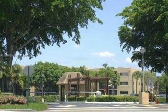 Building Photo - 8075 SW 107th Ave