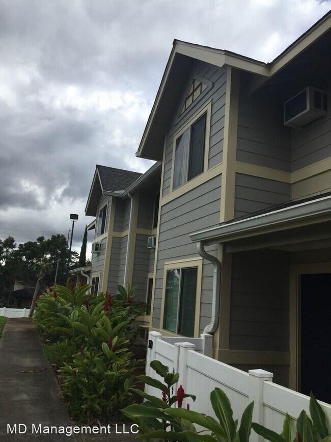 Building Photo - 3 br, 2 bath House - 95-1008 Ukuwai Street...