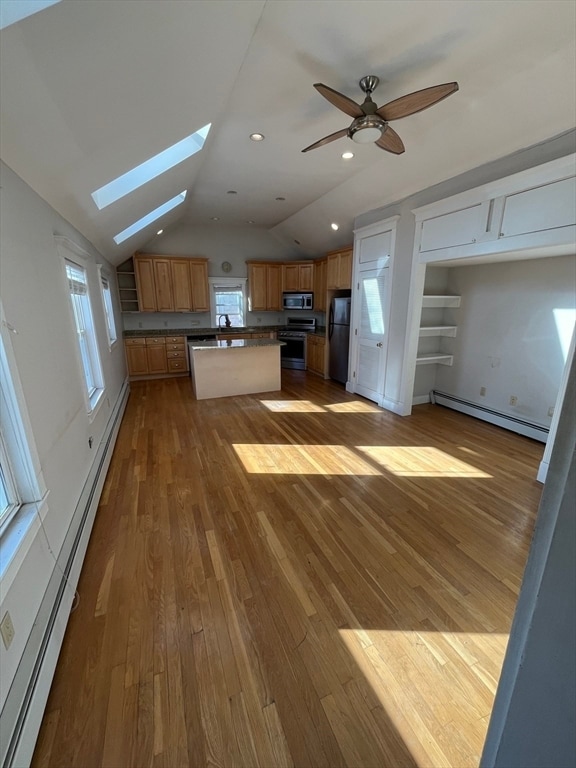 Building Photo - 117 Columbia St