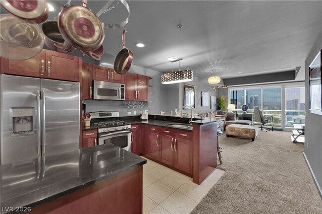 Building Photo - 4575 Dean Martin Dr