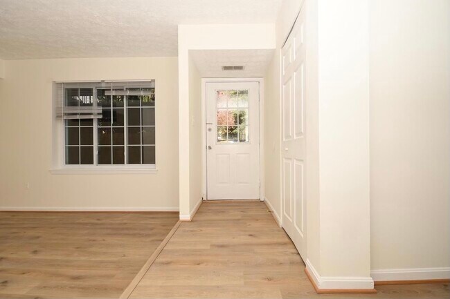 Foto del edificio - 13246 Bayberry Dr