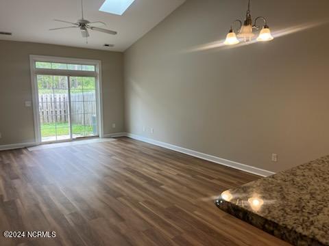 Foto del edificio - 5310 Christian Dr