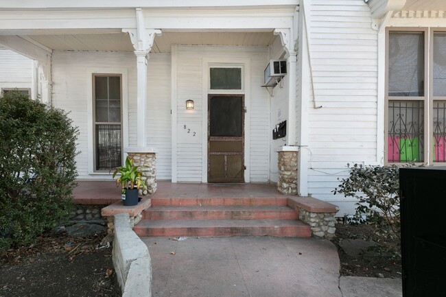 Building Photo - GOVERNMENT HILL***APARTMENT***CLOSE TO FT. SAM & THE PEARL