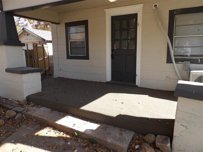 Foto del edificio - 207 NW 4th St