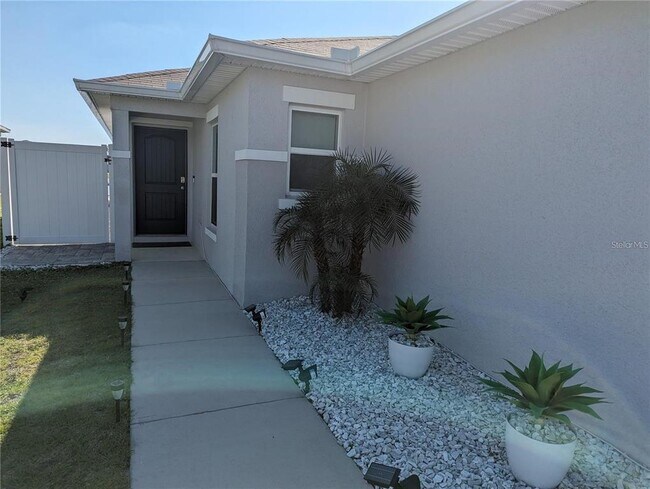 Foto del edificio - 4733 Glencrest Loop