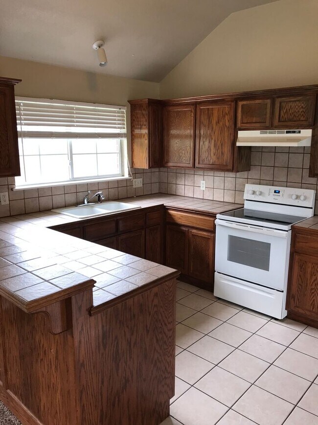 Foto del edificio - Check out this amazing home for rent