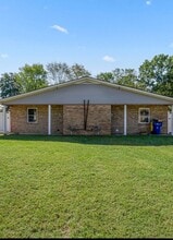 Building Photo - 2136 Rock Creek Dr