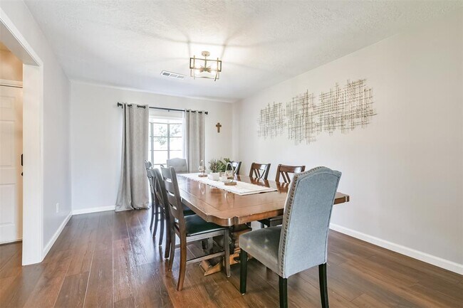 Foto del edificio - 1110 Buoy Rd