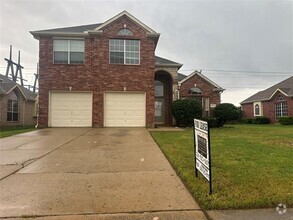 Building Photo - 6124 Bertrand Dr