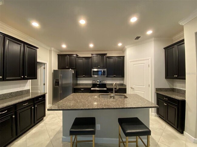 Foto del edificio - 10049 Victory Gallop Loop