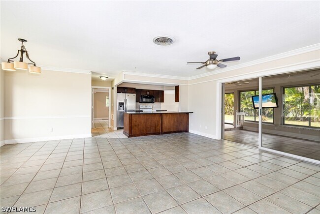 Foto del edificio - 1505 SE 36th St