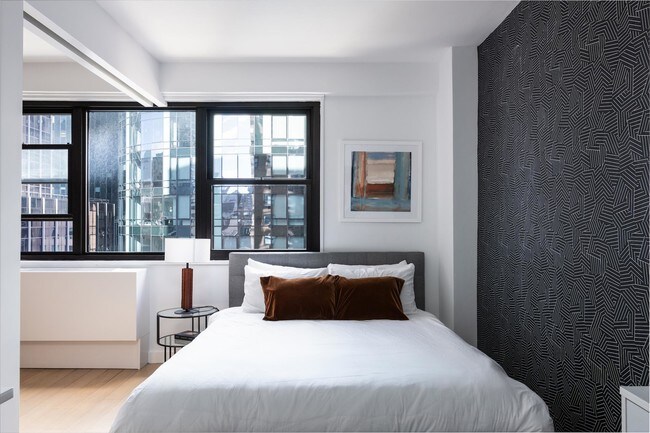 Building Photo - 222 East 39th Street